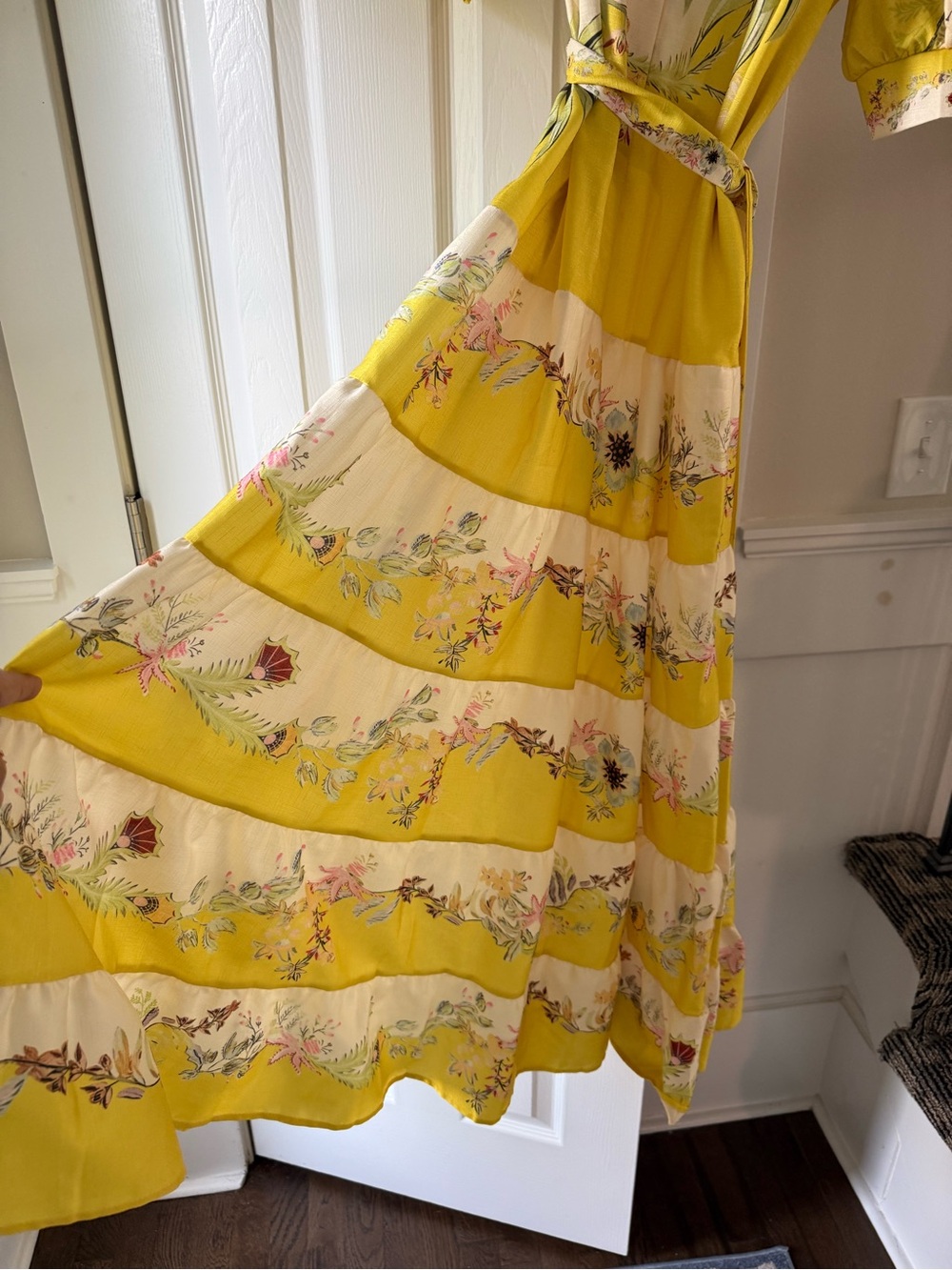 Maggie Yellow Floral Maxi Dress Size Medium EC2 - Picture 2 of 6